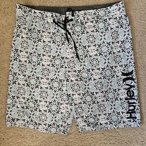 Hurley Board Shorts Size 34